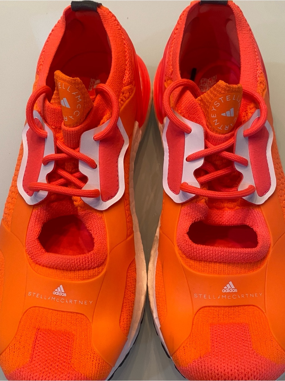 EUC Adidas Stella McCartney UltraBoost Running Shoes Vibrant Orange Size 7